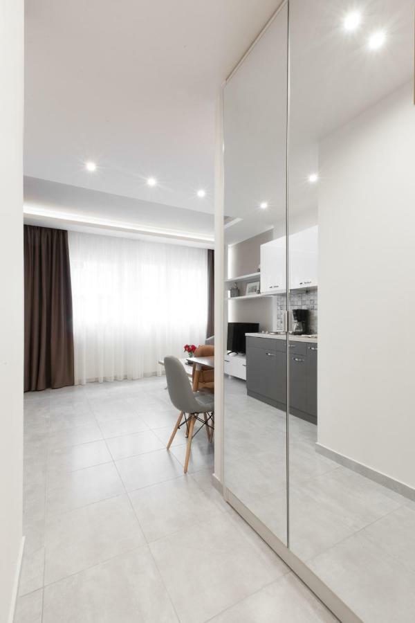 Valaoritou Studio Eleonora Thessaloniki Exterior photo
